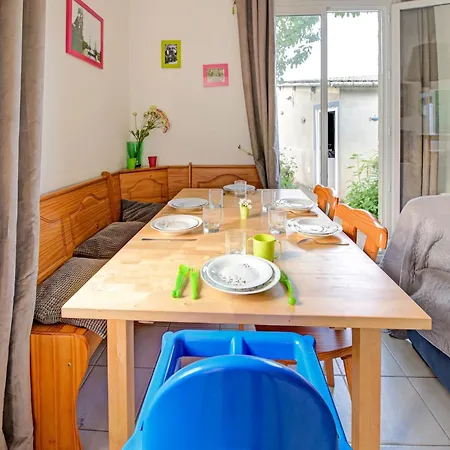 In Near The Port, Cleaning Included * Isigny-sur-Mer